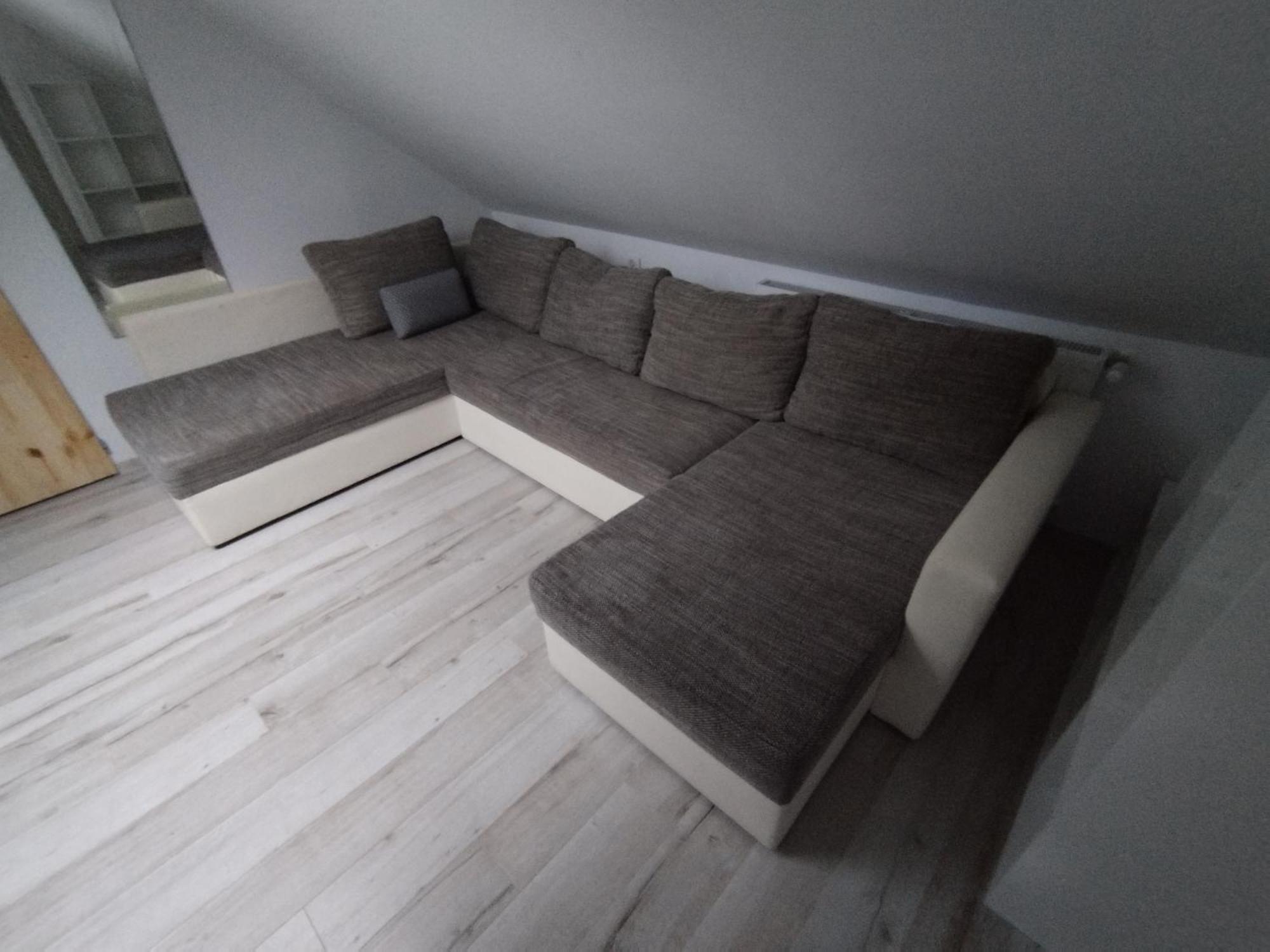 Apartament Przy Wiezy ชวีโนวิชแจ ภายนอก รูปภาพ