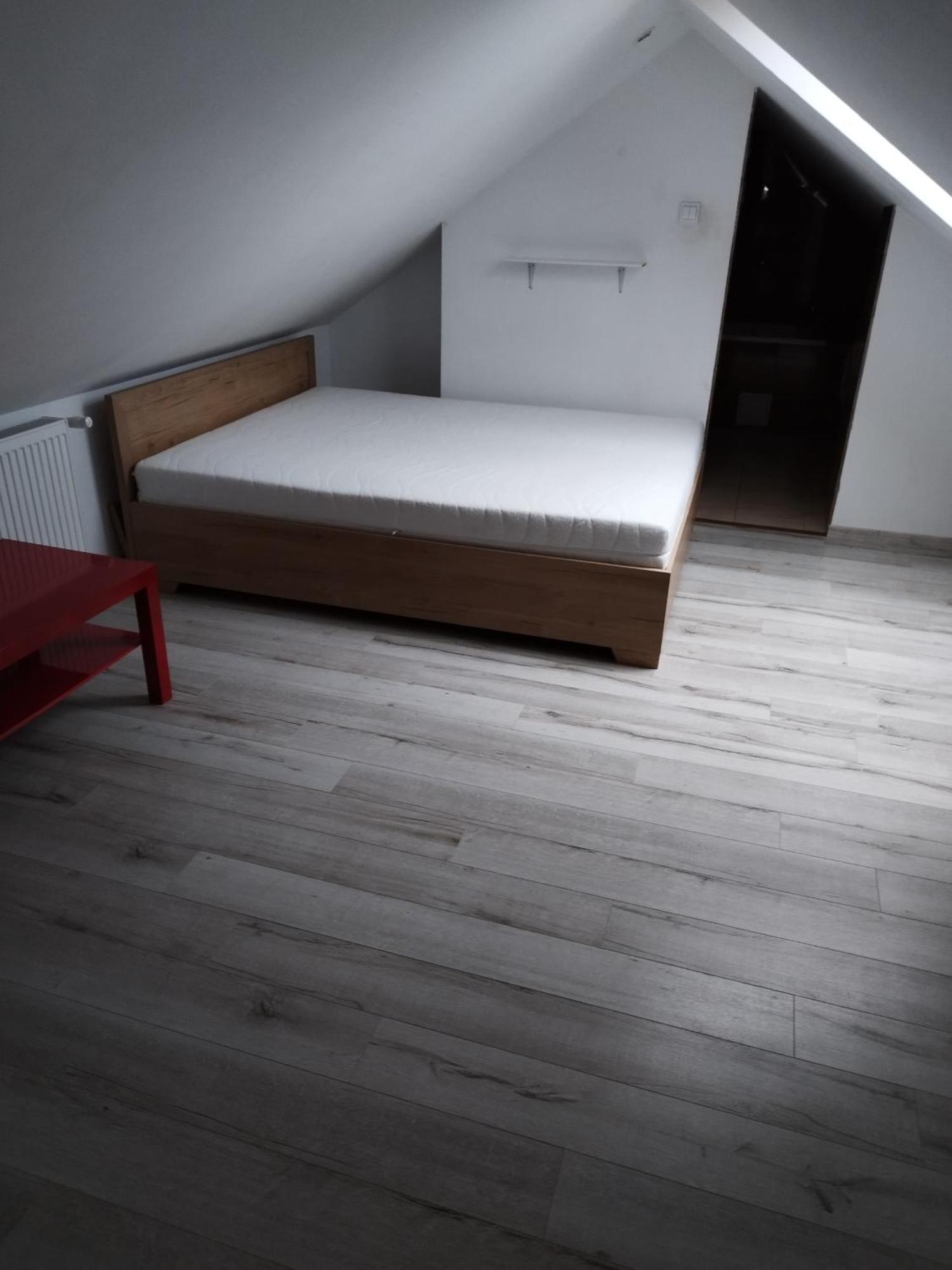 Apartament Przy Wiezy ชวีโนวิชแจ ภายนอก รูปภาพ
