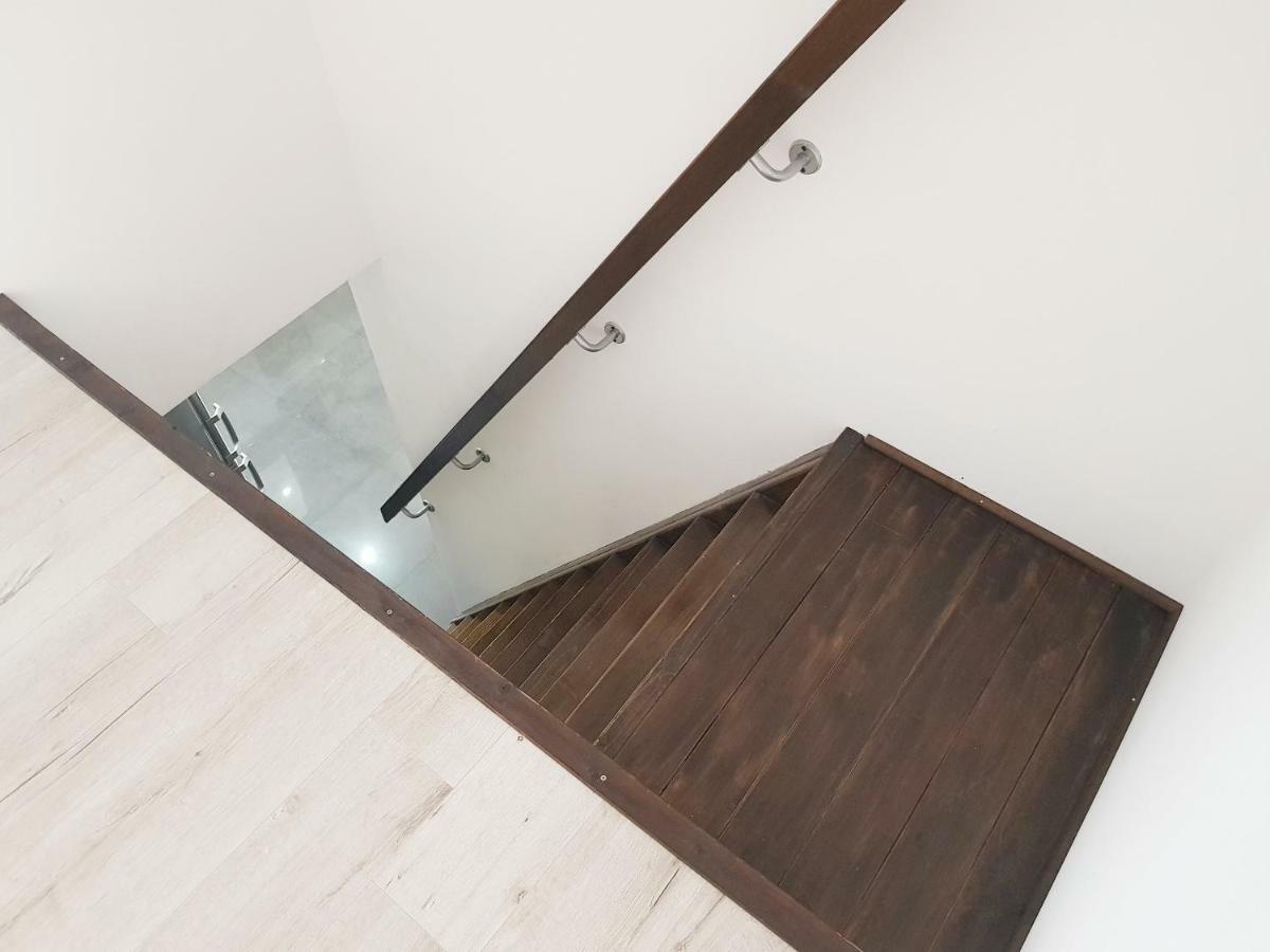 Apartament Przy Wiezy ชวีโนวิชแจ ภายนอก รูปภาพ